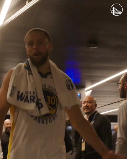 关于金州勇士迎欧超杯关键赛；今晨更衣室发声；更衣室稳定；团队化学反应显著的信息-爱游戏